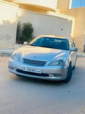 لكزز ES330