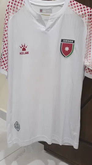 تيشيرتات المنتخب الأردني كأس العالم طباعة علي علوان و موسى التعمري اخر قطعتين
