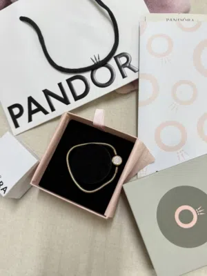 Rose gold pandora bracelet  الاصلية !