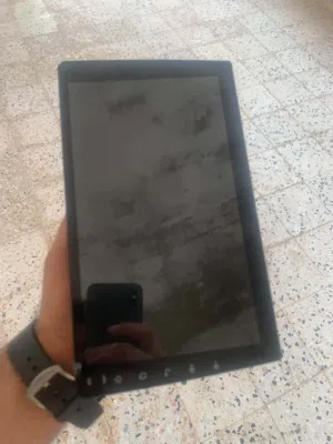 شاشه لبيع مش مستعمله هلبا