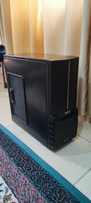 كيس كومبيوتر جيجابايت المنيوم قياس 60*60 سم