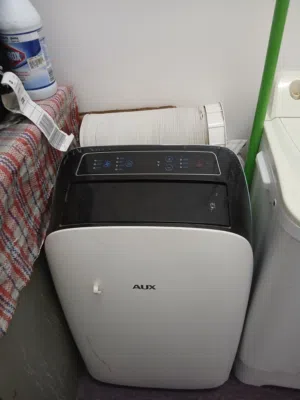AUX PORTABLE AC IN EXCELLENT CONDITION FOR SALE
