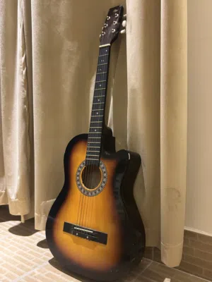 قيتار أكوستك (خشبي) بلون Sunburst