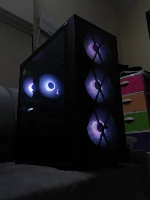 Windows Custom-built  Computers  for sale  in Southern Governorate