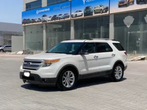 Ford Explorer XLT 2014 (White)