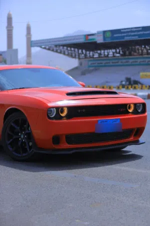 * للبيع: تشالنجر SRT