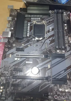 اللوحة الأم . مستعمل2