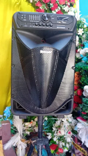 Speaker for rent تأجير مكبر الصوت