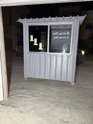 للبيع عربة جديدة مستعملة شهر واحد تصلح للمشاريع الصغيرة