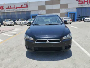 2015 Mitsubishi Lancer GLS Gulf specification, sunroof, in excellent condition, ready to use