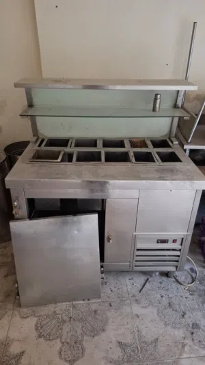 عدت مطعمل للبيع بسعر حرق