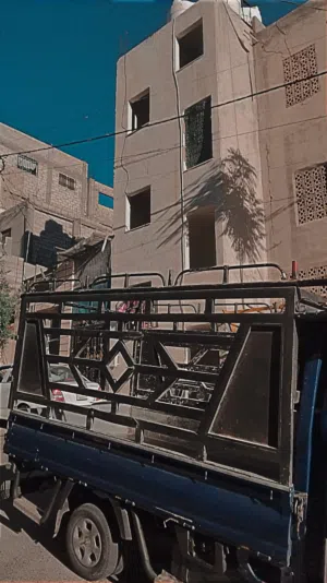صندوق بكم حديد تقيل كبينه و ربع