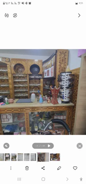 ديكور محل عطور للبيع مساحة المحل الموجود به 3×4 حاليا