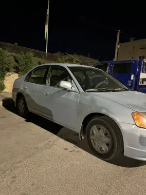 هوندا سيفيك هايبرد 2003 للبيع بسبب التغير تحتاج إلى خلايا فقط ممتازه السياره