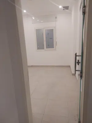 115 m2 3 Bedrooms Apartments for Rent in Kuwait City Bnaid Al-Qar