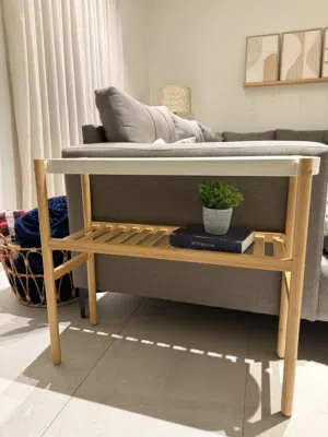 طاولة جانبية في الصالة / طاولة حديقة