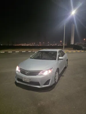 للبيع تويوتا كامري