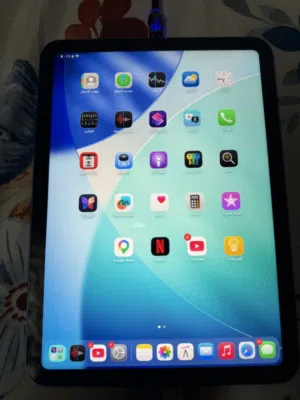للبيع iPad 10 الجيل العاشر (10th Generation)