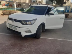 سانغ يونغ تيفولي 2017 بحالة ممتازة