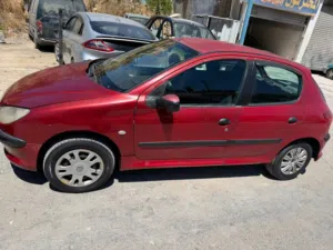 للبيع بيجو 206 موديل 2004