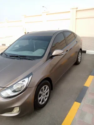 Hyundai accent