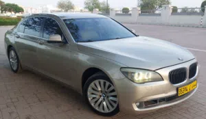 BMW730 موديل 2012