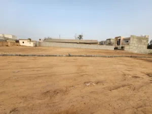مقسم جديد سعر المتر 1500