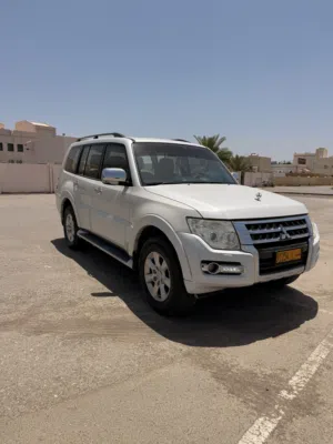 Used Mitsubishi Pajero in Al Sharqiya