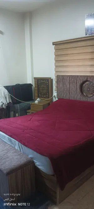 غرفة نوم مستعملة للبيع