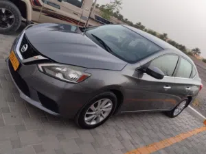Nissan Sentra. 2016