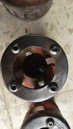 عدة مواسير تسنين و ربط RIDGID الاصلي صنع امريكي.