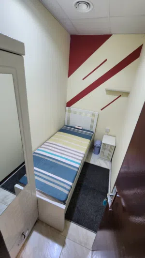 سكن شباب بالشارقة بارتشن