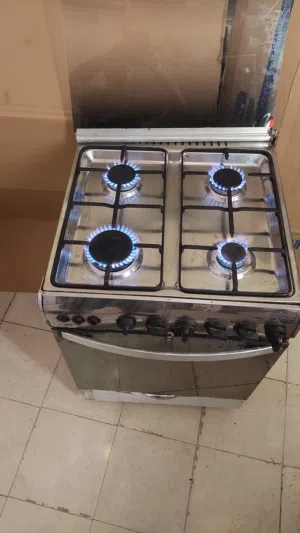 طباخه غاز بحاله ممتاذه