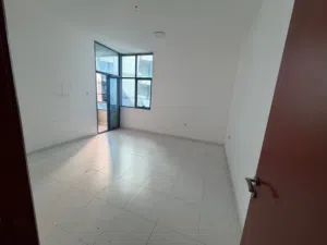 شقة بأجمل أبراج عجمان أبراج الفالكون مع باركن فري داخل التاور