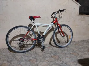 ‏دراجات هوائية ‏.‏ مستعمل‏0