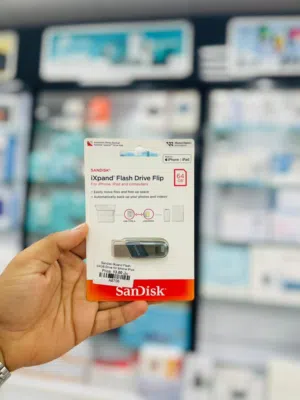 SanDisk iXpand flash drive in Muscat / Brand New