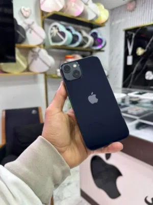 مستعمل بحاله ممتازه iPhone13