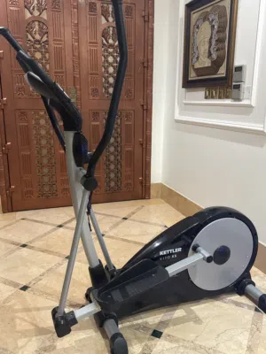 Running equipment اله ركض