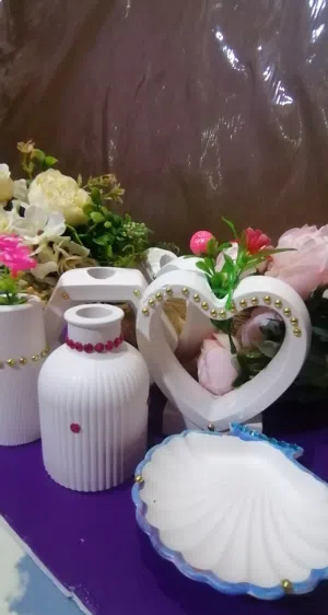 مجسمات للهدايا والتوزيعات ولجمال بيتك