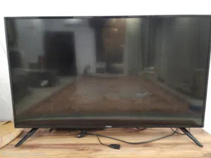 شاشة Haier 40 inch  العيب لما اتزيد الصوت تبدا اترمش السعر500  الموصفات في الوصف للتواصل واتس