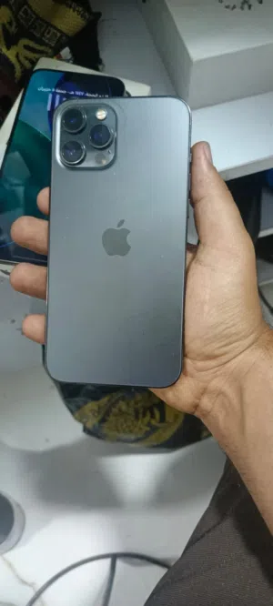 Apple iPhone 12 Pro Max 256 GB in Basra