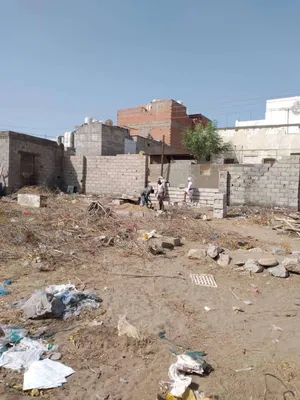 Mixed Use . Yearly . 816 m20