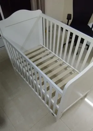 giggles crib from babyshop