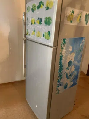 تلاجة دايو بخارية   للبيع اصليه كوريا