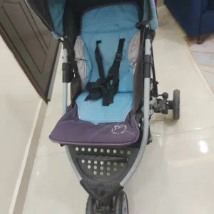 عربايه جر لطفال