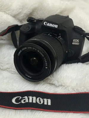 Canon EOS 4000D DSLR Camera – Like New Condition + 32GB SD Card + Box