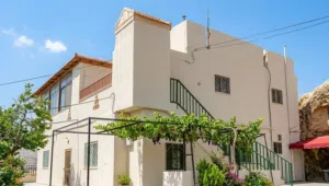 180 m2 More than 6 bedrooms Townhouse for Sale in Tafila Other