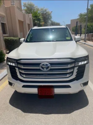 TOYOTA LAND CRUISER GXR4 2024