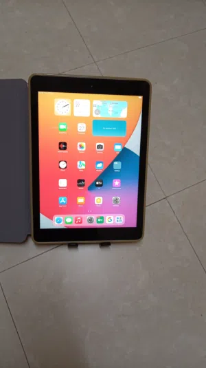 i pead for sale with coble cuber top glass