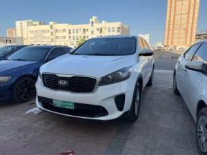 Used Kia Sorento in Muscat
